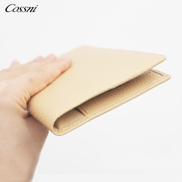 2021軟頂粒面真正卵石皮革護照(zhào)夾