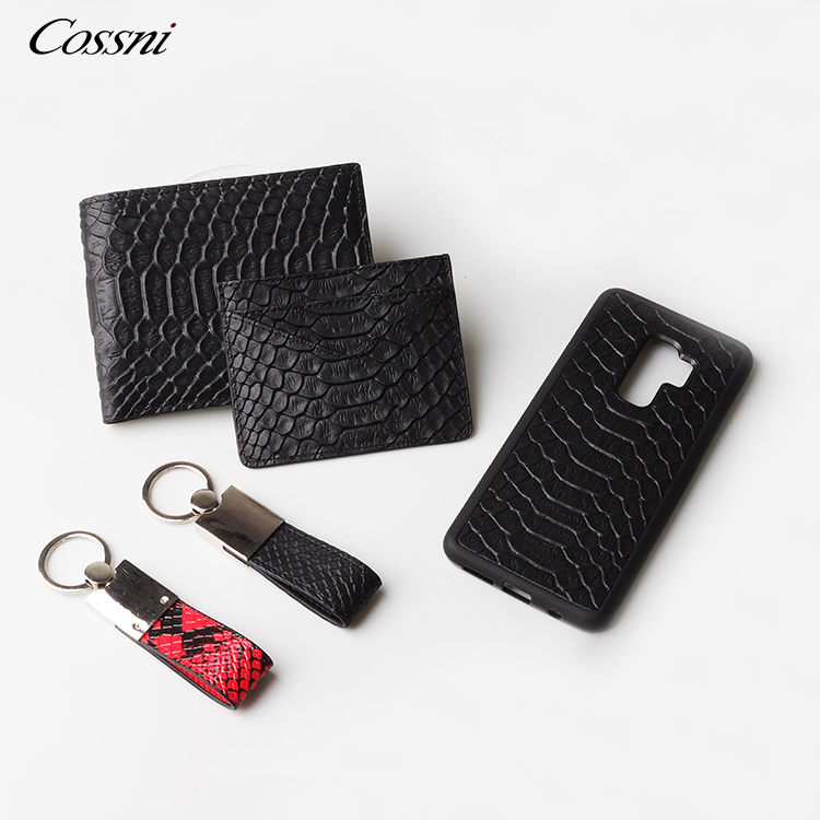 促銷禮品鑰匙圈OEM設計(jì)鑰匙扣手工(gōng)皮革鑰匙扣