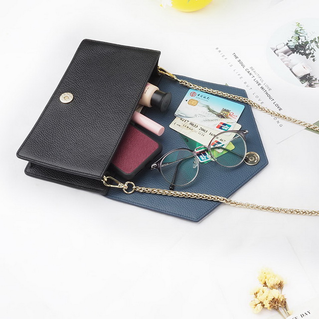 2021批發手提包中國(guó)金(jīn)屬闆品牌徽标女(nǚ)士單肩包手提包