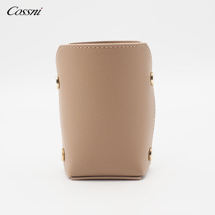 流行(xíng)設計(jì)真皮桌面鉛筆(bǐ)收納盒辦公文(wén)具收納筆(bǐ)筒