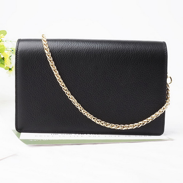 2021批發手提包中國(guó)金(jīn)屬闆品牌徽标女(nǚ)士單肩包手提包