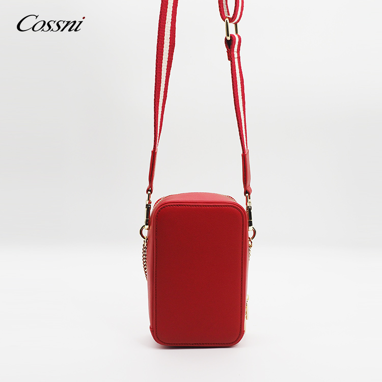 真皮小(xiǎo)号手機(jī)袋斜挎包手機(jī)皮革單肩包