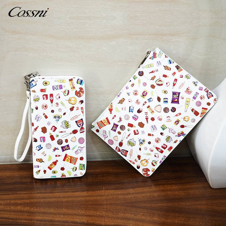 2021年(nián)新的(de)歐洲時(shí)尚定制(zhì)PU或正品印花(huā)拉鏈手拿(ná)包