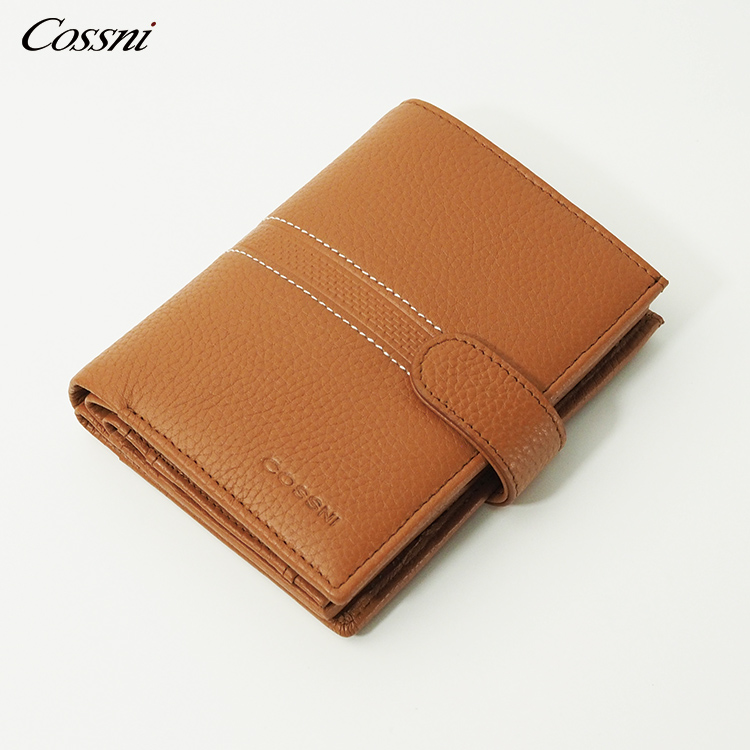 3折男(nán)士錢(qián)包Rfid錢(qián)包，帶硬币口袋，定制(zhì)短(duǎn)款設計(jì)，真皮修身(shēn)三折錢(qián)包